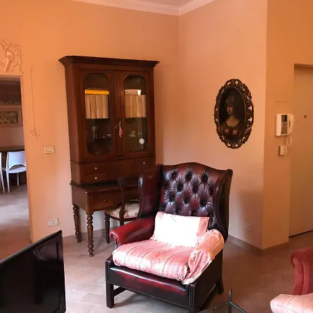 House Anna Recco